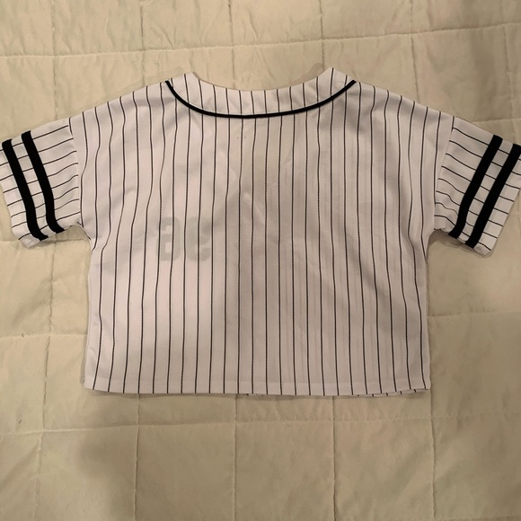 Jersey Crop - Picture 4 of 4